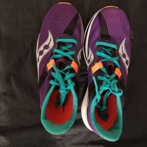 Women's Saucony Endorphin Pro 2  Deep Purple Size 7.5